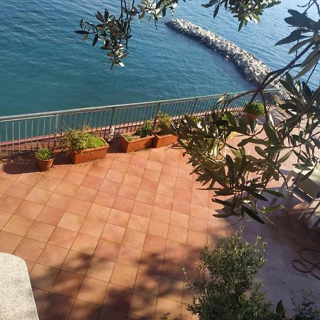 Napoli Sospesi Tra Cielo E Mare Apartment Exterior photo